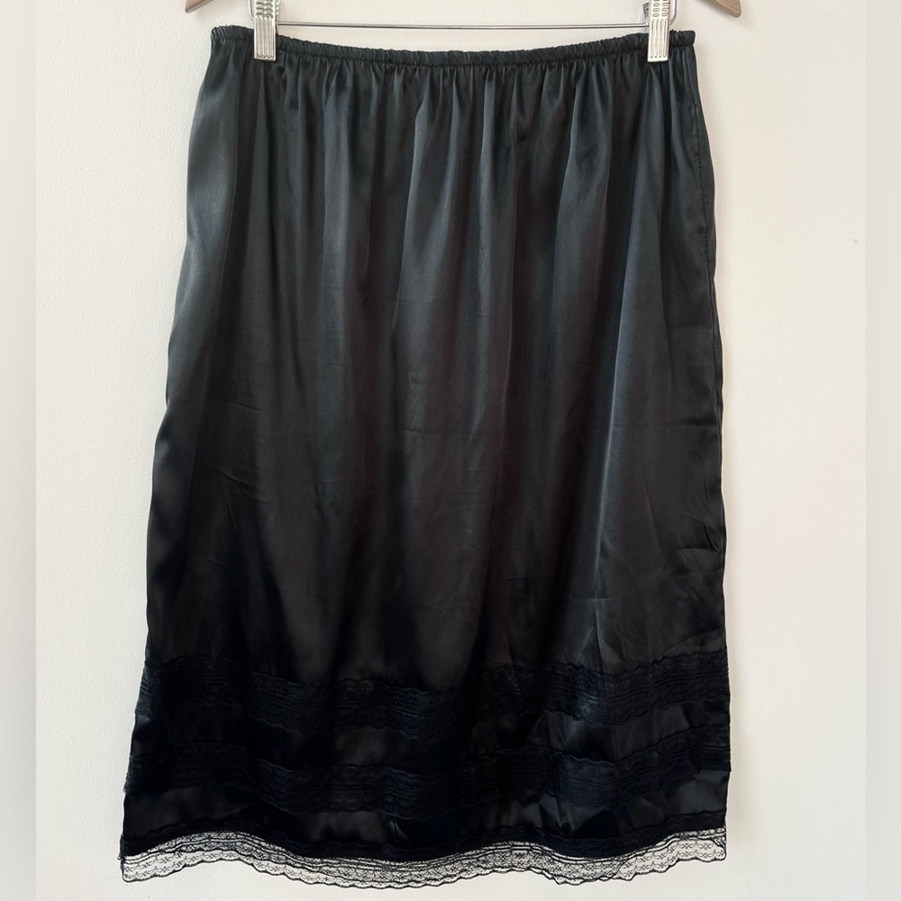 Plus Size 2X to 3X Black Satin Skirt Lining Under skirt